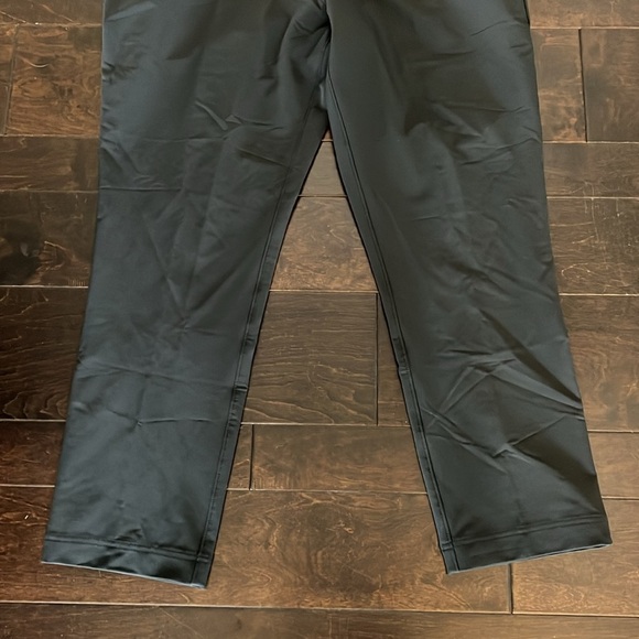 Panama Jack performance slacks 40 by 30 - Picture 3 of 13